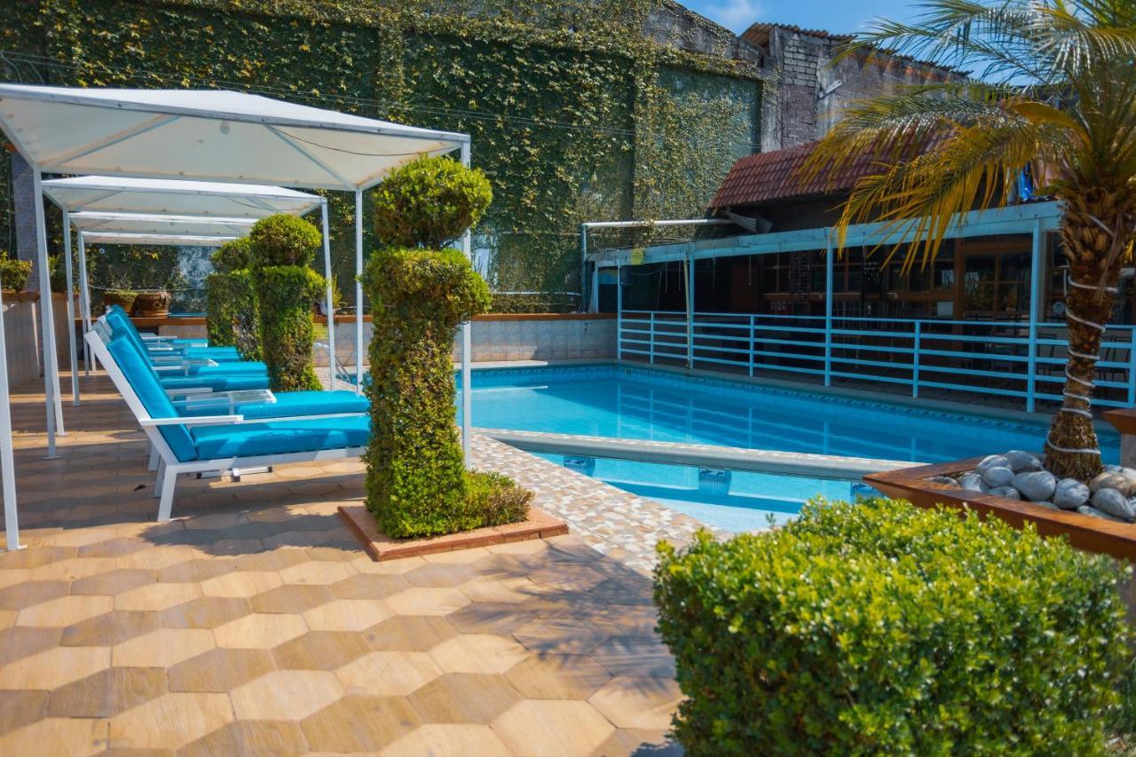 Hotel & Suites Posada Molina Куэцалан-дель-Прогресо Экстерьер фото