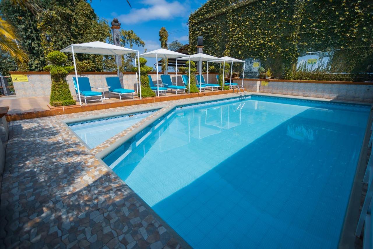 Hotel & Suites Posada Molina Куэцалан-дель-Прогресо Экстерьер фото