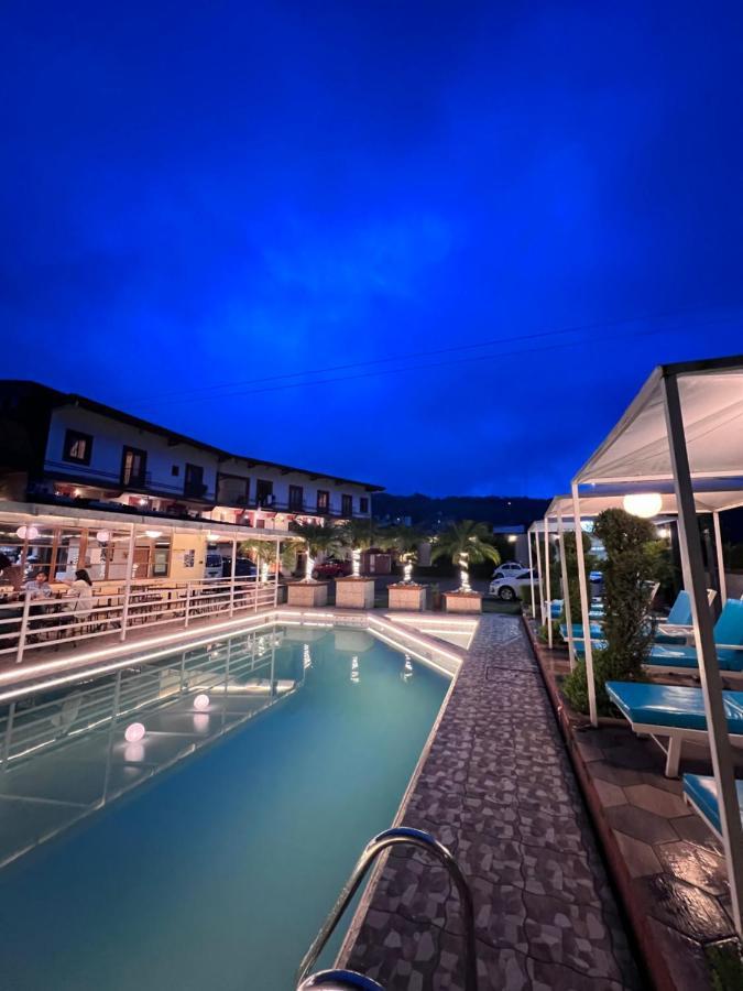 Hotel & Suites Posada Molina Куэцалан-дель-Прогресо Экстерьер фото